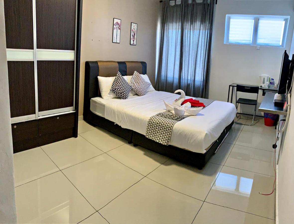 Готель Pengkalan Dua Malacca Екстер'єр фото